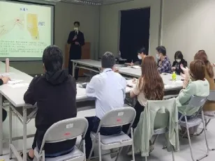 紓壓不輸壓，腸腸久久保安康